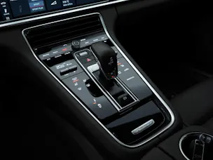 Porsche Panamera 4 E-Hybrid Sport Turismo