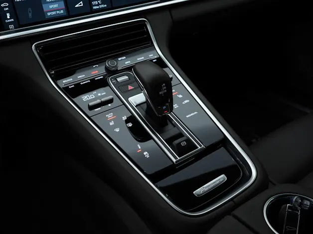 Porsche Panamera 4 E-Hybrid Sport Turismo