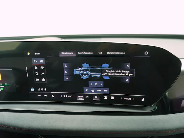 Audi Q6 e-tron S line quattro