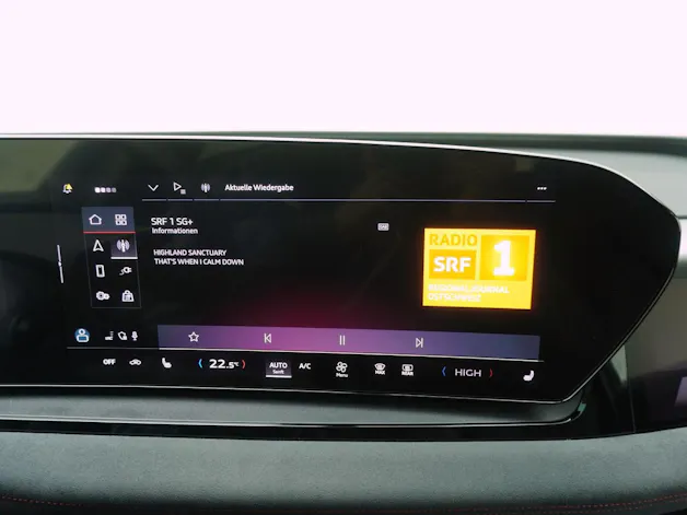 Audi Q6 e-tron S line quattro
