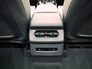 Audi Q6 e-tron S line quattro