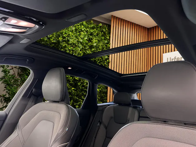 Volvo XC60 T6 eAWD R-Design Geartronic (CH)