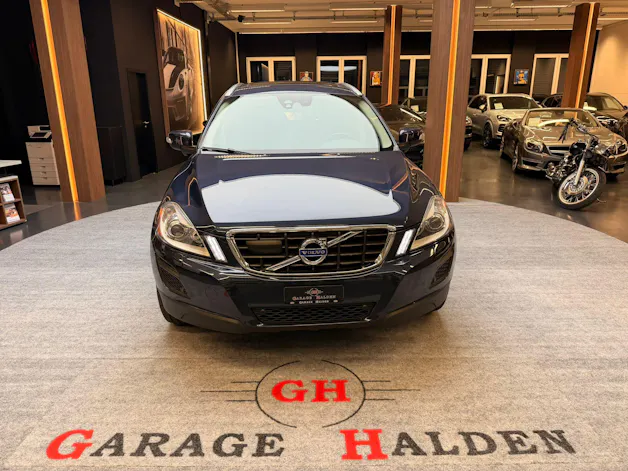 Volvo XC60 2.4 D5 Summum AWD