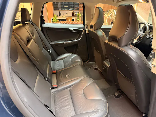 Volvo XC60 2.4 D5 Summum AWD