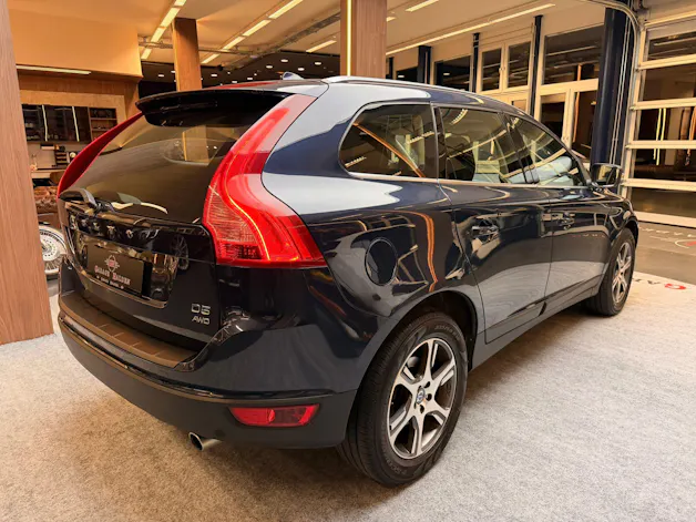 Volvo XC60 2.4 D5 Summum AWD