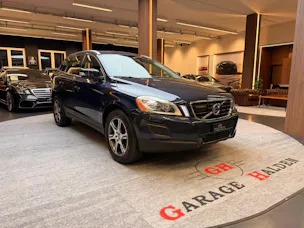 Volvo XC60 2.4 D5 Summum AWD