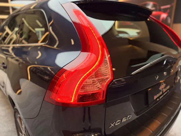 Volvo XC60 2.4 D5 Summum AWD