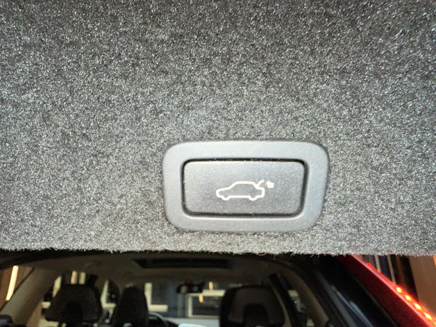 Volvo XC60 2.4 D5 Summum AWD