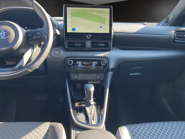Toyota Yaris 1.5 VVT-i HSD Premium