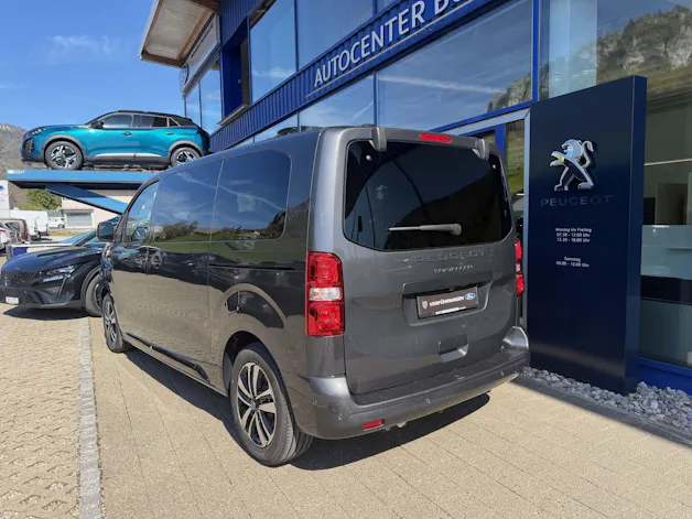 Peugeot Traveller Standard 2.2 BlueHDi 180 Business S/S