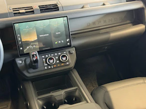 https://vehicle.imgix.net/4298672/34f8b969-0b1d-46c8-aba9-18e0373ebdf8.jpg