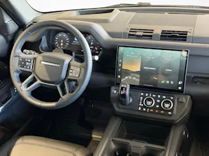 Land Rover Defender 110 3.0 D I6 350 X-Dynamic HSE