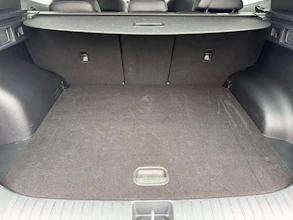 https://vehicle.imgix.net/4298751/dfb40d7b-e809-42b5-94df-b83368088c2d.jpg