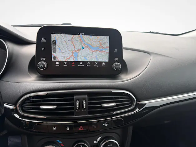 Fiat Tipo SW 1.5 Hybrid Cross