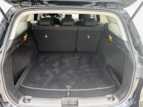 https://vehicle.imgix.net/4298756/3974bb03-5054-4253-9b22-49e5ed5b7dcb.jpg
