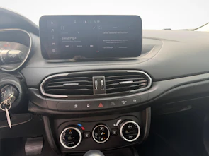 Fahrzeugbild FIAT Tipo SW 1.5 Hybrid Cross