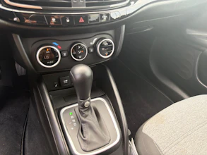 https://vehicle.imgix.net/4298756/fe80e3ac-5146-4521-9c37-cbc5d462967c.jpg