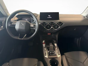 Fahrzeugbild DS AUTOMOBILES 3 Crossback 1.2 Hybrid Diva
