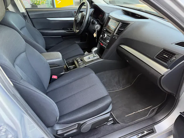 Subaru Legacy Station 2.0i Final Edition