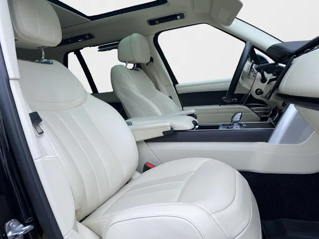 Land Rover Range Rover P530 4.4 V8 Autobiography Automatic