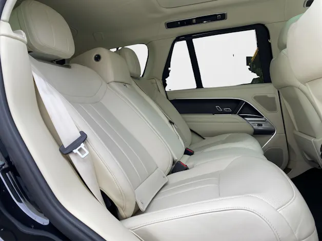 Land Rover Range Rover P530 4.4 V8 Autobiography Automatic