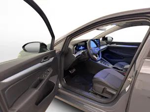 VW Golf 8 1.5 eTSI Goal DSG