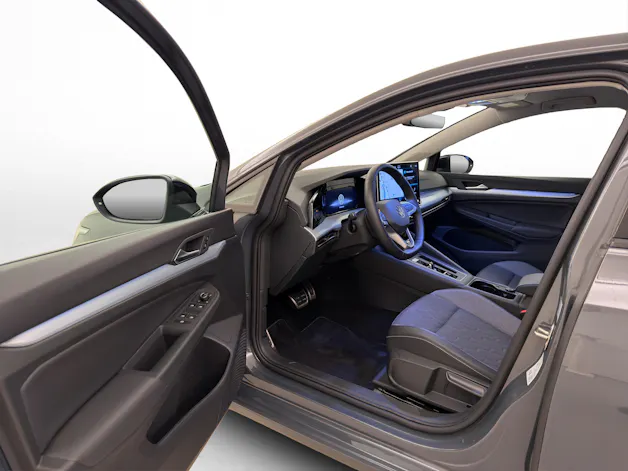 VW Golf 8 1.5 eTSI Goal DSG