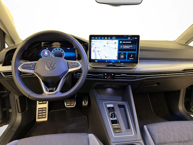 VW Golf 8 1.5 eTSI Goal DSG