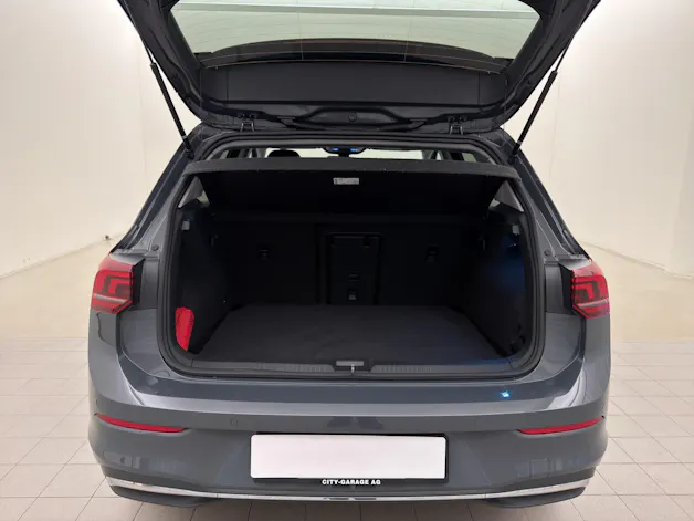 VW Golf 8 1.5 eTSI Goal DSG