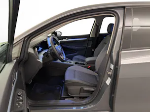 VW Golf 8 1.5 eTSI Goal DSG