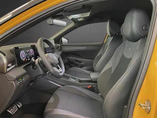 VW T-Roc 1.5 eTSI mHEV R-Line DSG