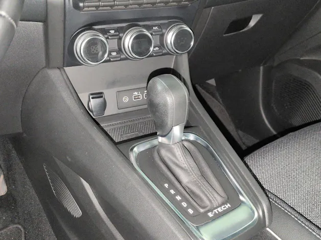 Renault Captur 1.6 E-Tech 145 Techno DHT