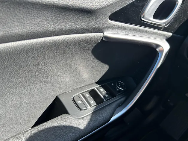 Kia Ceed 1.5T-GDi MHEV PowDCT