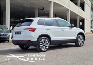 Škoda Karoq 2.0 TDI CR Style 4x4 DSG *Anhängerkupplung+8-fach bereift*