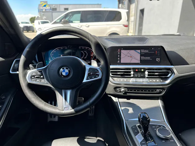BMW 320d xDrive 48V Touring M Sport Steptronic
