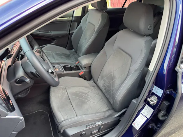 VW Golf 1.5 eTSI mHEV ACT Style DSG