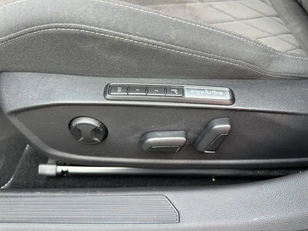 VW Golf 1.5 eTSI mHEV ACT Style DSG