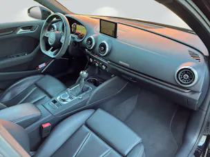 Audi RS3 Sportback 2.5 TSI quattro S-tronic