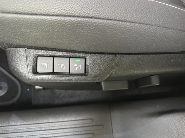 Jeep Avenger 1.2 Turbo MHEV Upland Sky 4xe