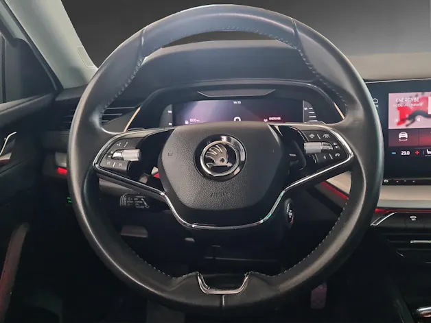 Škoda Octavia Combi 2.0 TDI DSG Ambition