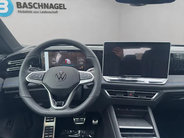 VW Tiguan 2.0 TSI DSG R-Line 4Motion