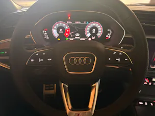 Audi Q3 35 Sportback TFSI Attraction S-tronic *CH-Fahrzeug m. Garantie und Servicepaket*