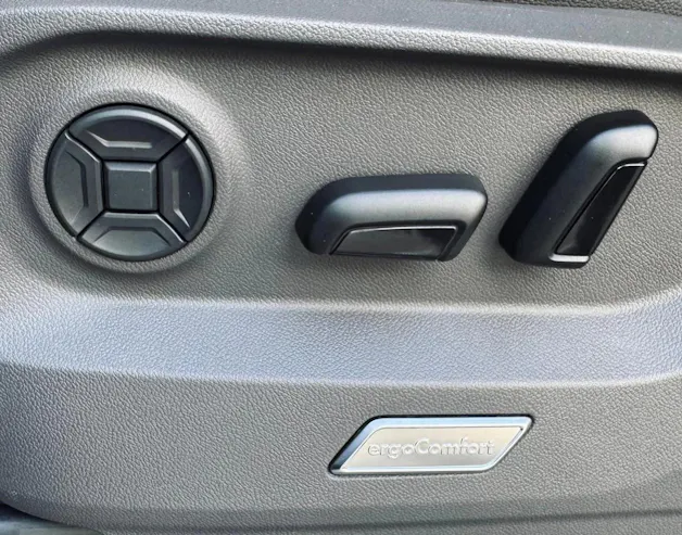 VW Touareg 3.0 TSI Elegance Tiptronic