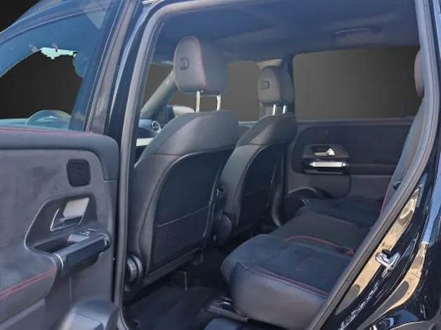 Mercedes-Benz GLB 250 AMG Line 4 MATIC