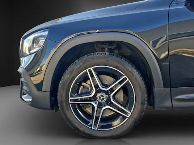 Mercedes-Benz GLB 250 AMG Line 4 MATIC