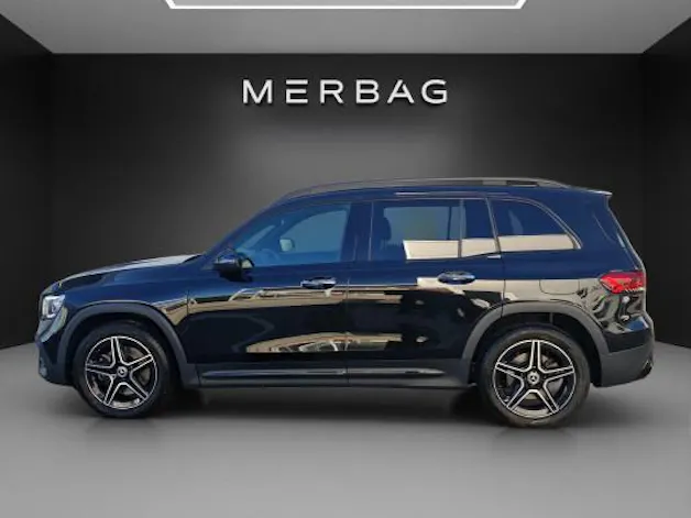 Mercedes-Benz GLB 250 AMG Line 4 MATIC