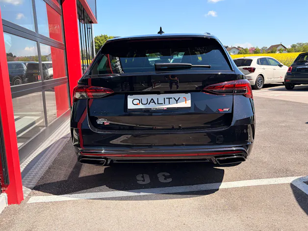 Škoda Octavia Combi 2.0 TSI DSG RS
