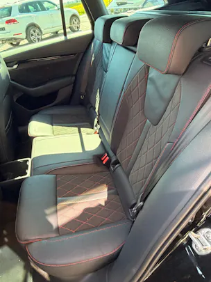 Škoda Octavia Combi 2.0 TSI DSG RS