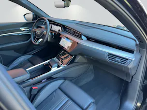 Audi e-tron 55 S Line Black Edition quattro