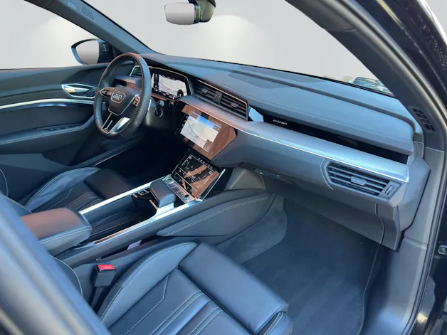 Audi e-tron 55 S Line Black Edition quattro